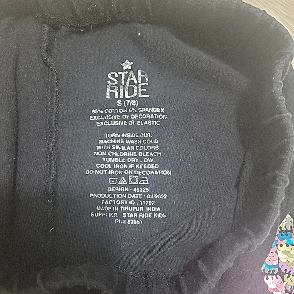 Star Ride Girls Butterfly  Black Pants Size 7/8
